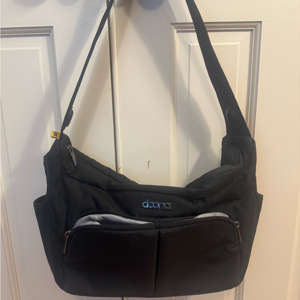 Doona Essentials bag - attaches to convertible car seat stroller